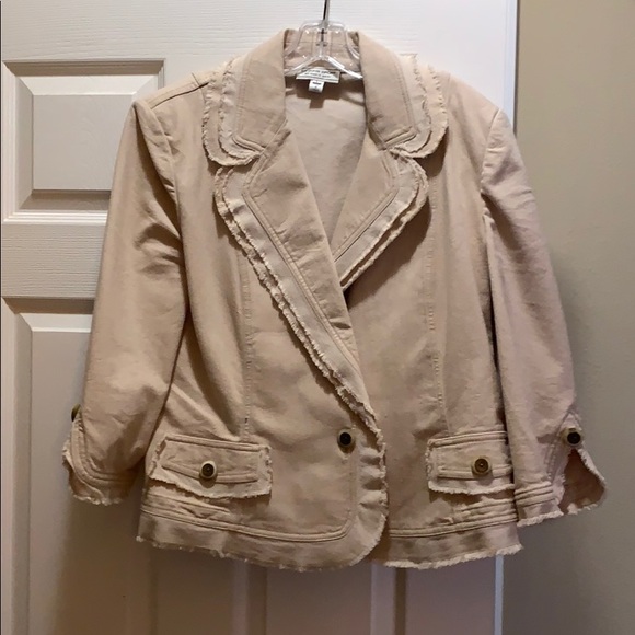 Jacket and pant set - Picture 4 of 7